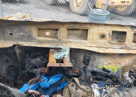 2022 Ford Explorer Xlt z USA, uszkodzony, nr VIN 1FMSK8DH2NGA82583